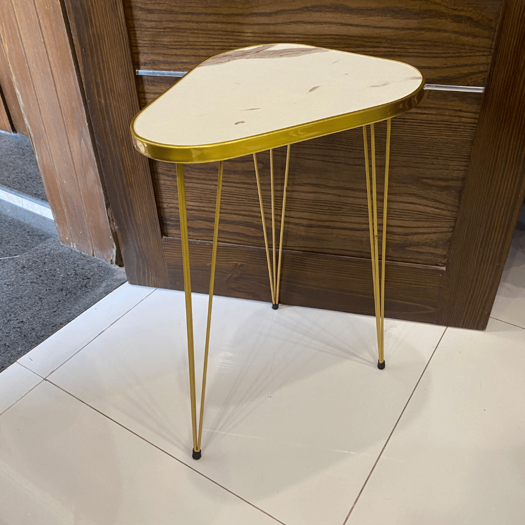 Triangle Shape Coffee Table - AlifdukanMini Supplier types here :)